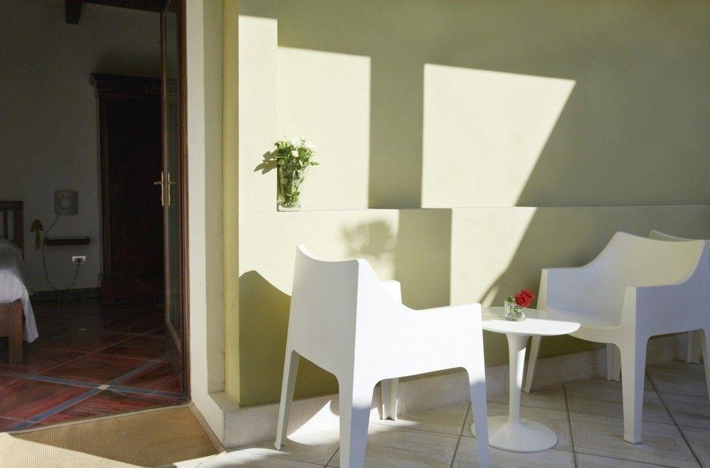 Affittacamere Donna Pomptilla Cagliari Exterior foto